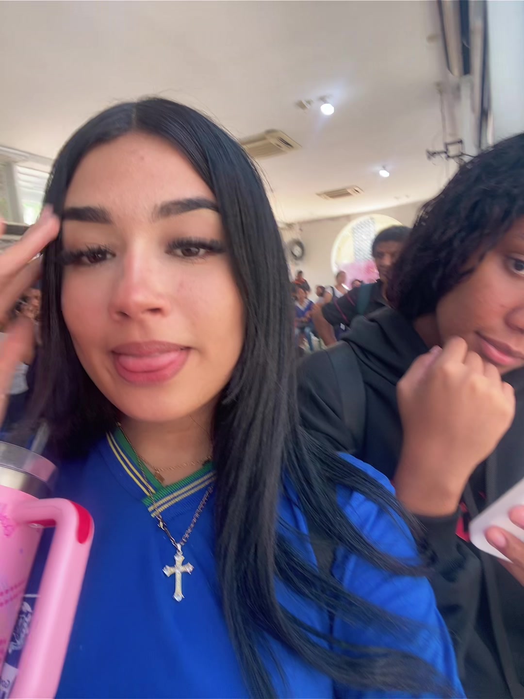 @𝐄𝐯𝐞𝐥𝐥𝐲𝐧 🐆