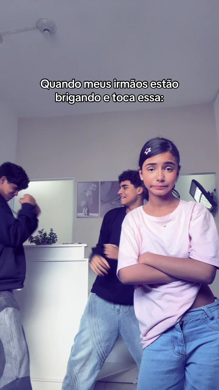 @larafamiliamadrona
