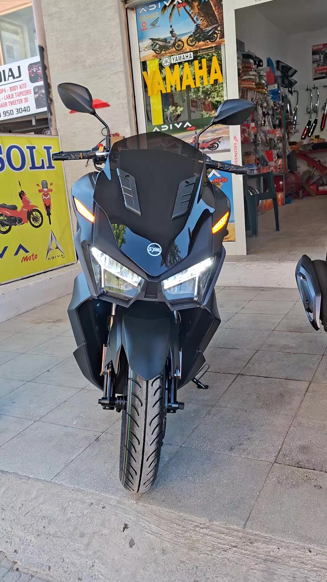 @MOTO SOLI FIER