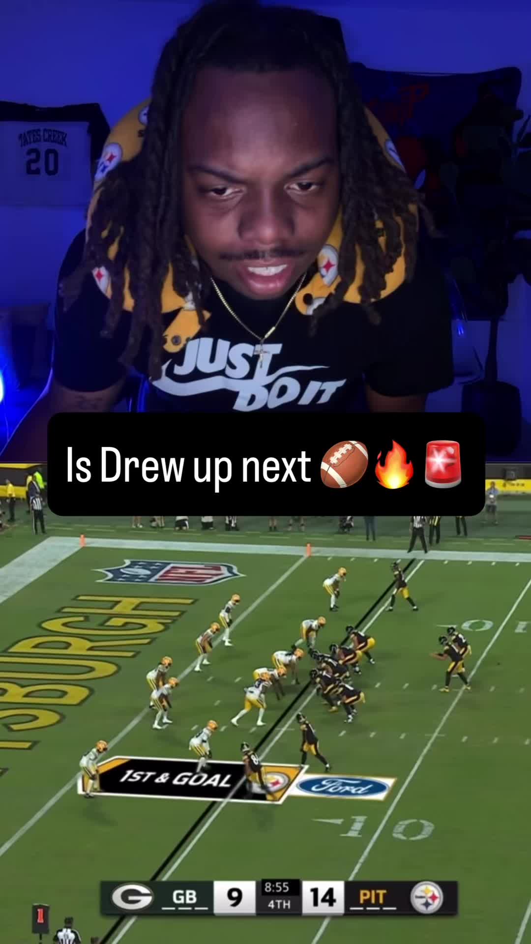 @TaeReacts