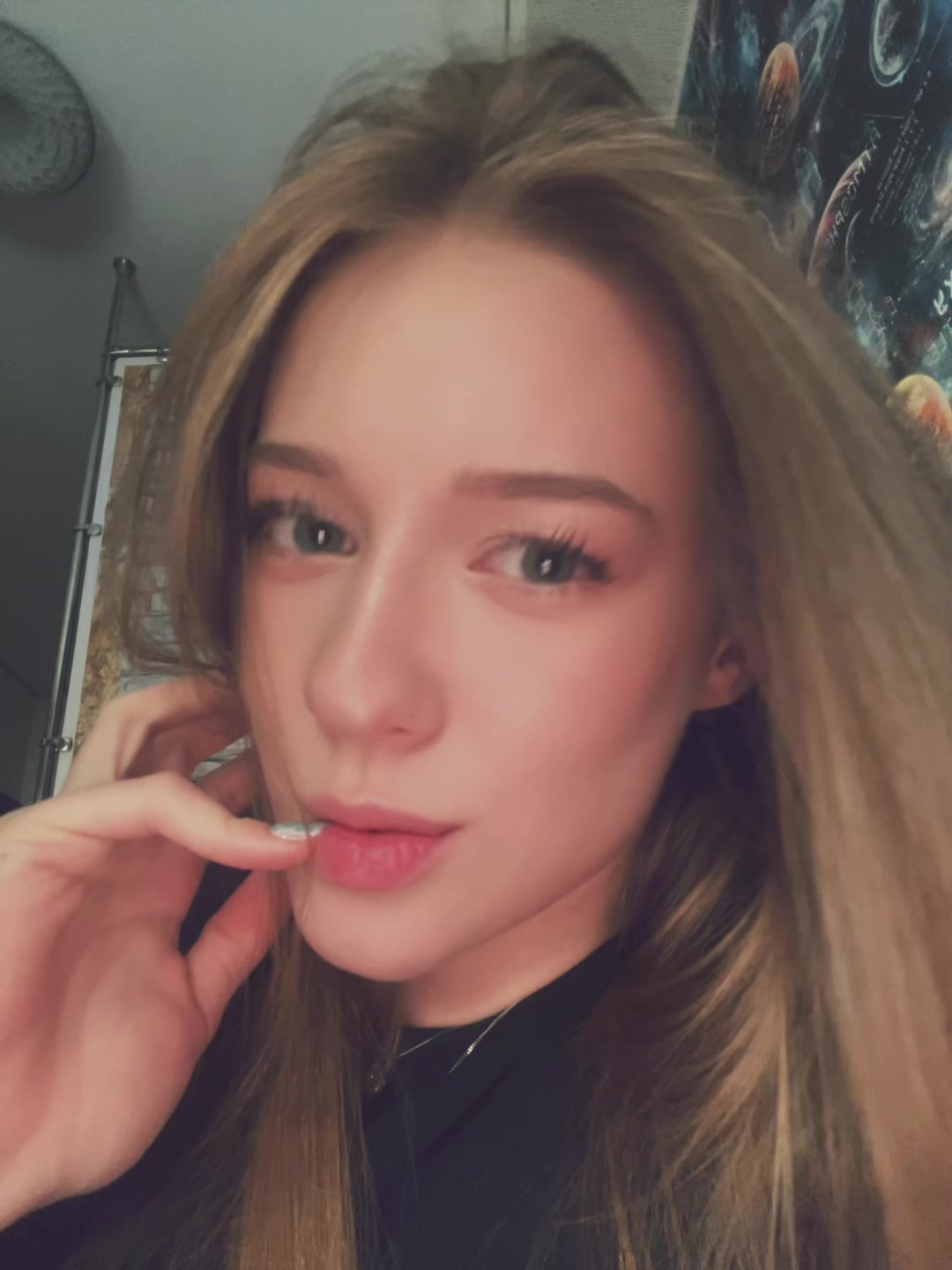 @`~.Викуля.~’