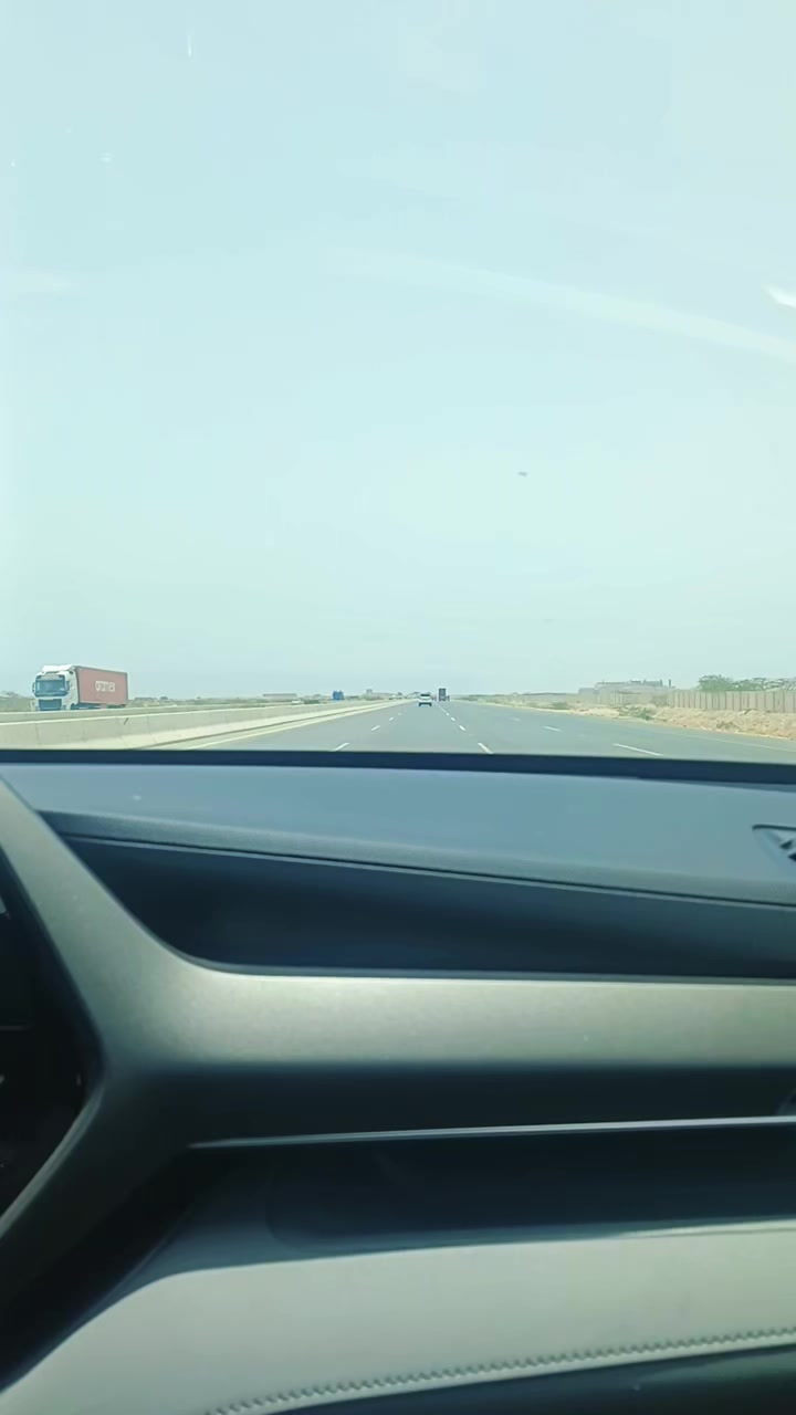 @ملک 🥀