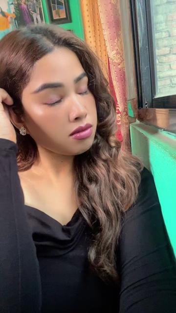 @Shreya🧿