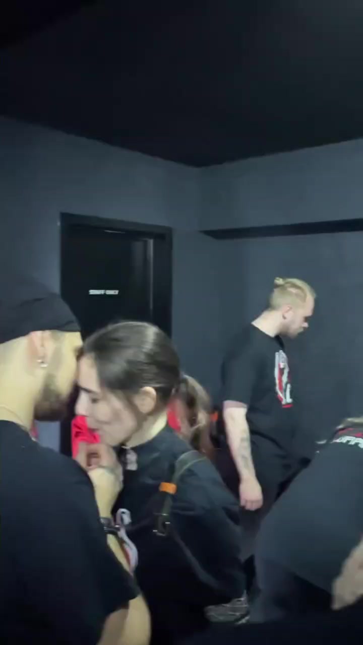 @FOXiki