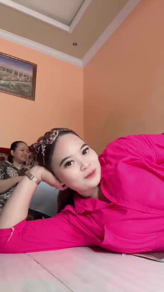 @Incesss🤡