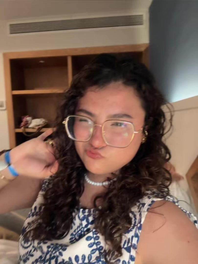 @𝕃𝕒𝕝𝕚𝕥𝕒 𝔸𝕔𝕖𝕧𝕖𝕕𝕠🍒