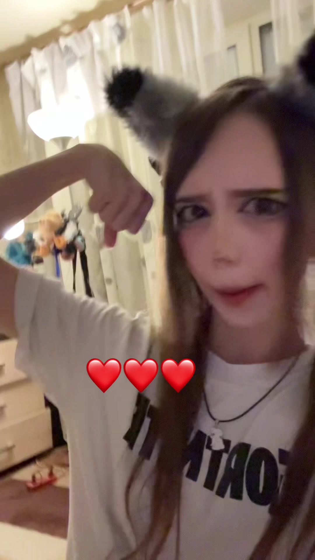 @Котя :3 😝