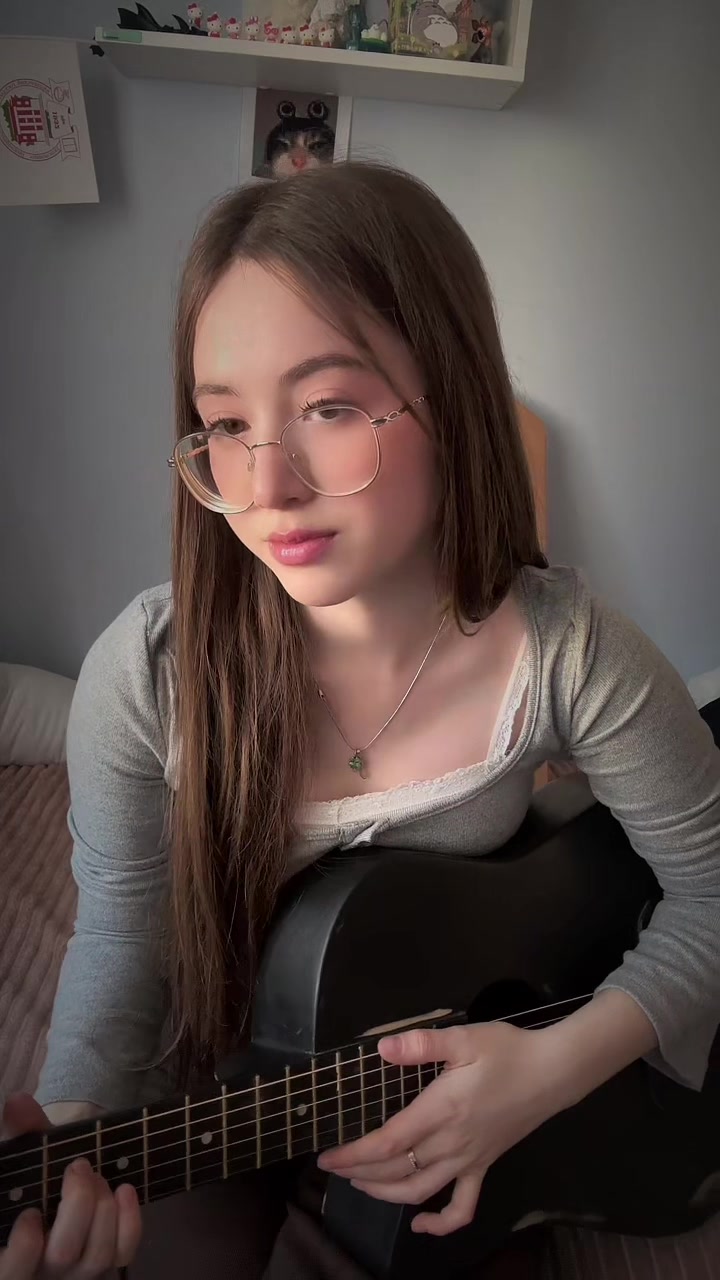 @Тгк: 𝒹𝑒𝓁𝒾’𝓈𝒶𝒶