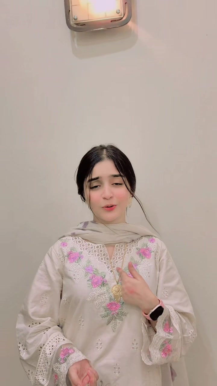 @Hayyatkhan