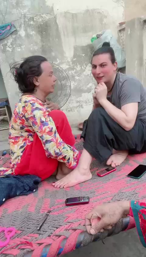 @Madam Shazadi