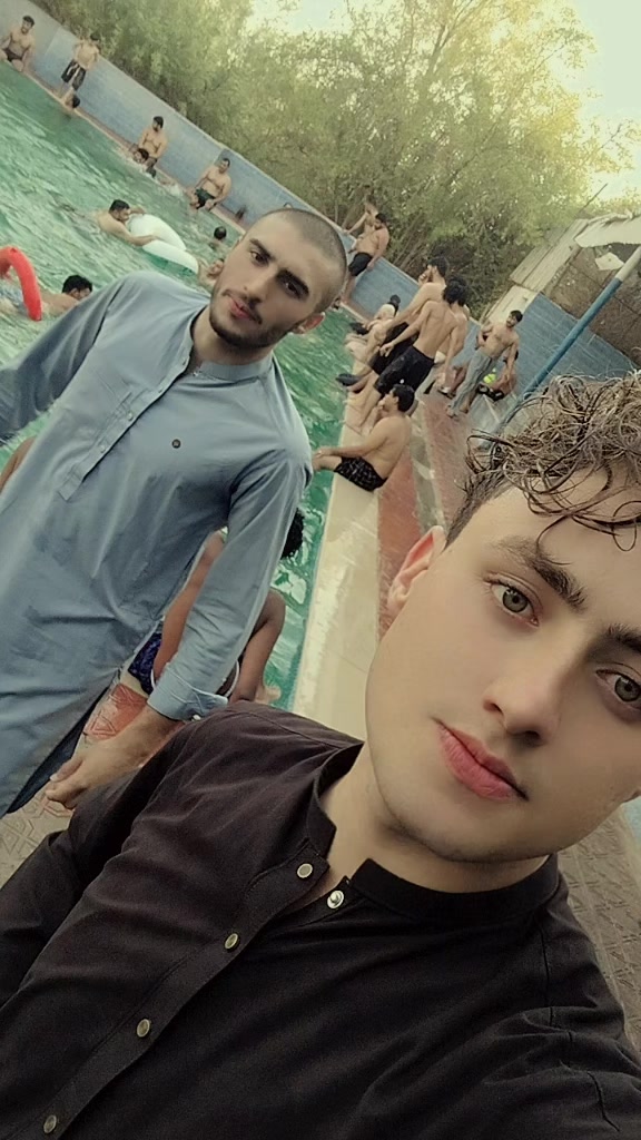@☝️👉🏾BAسIT BACHA 🥰🫶🏻