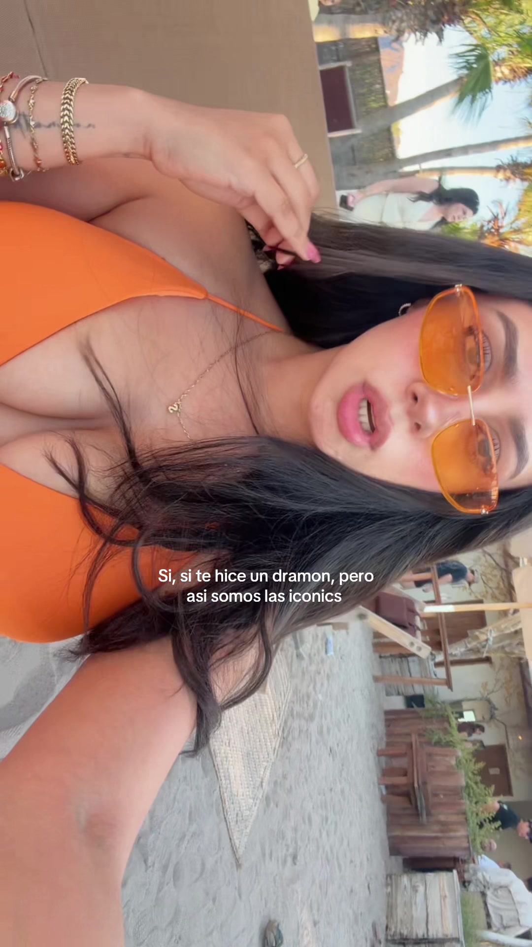 @Sara María