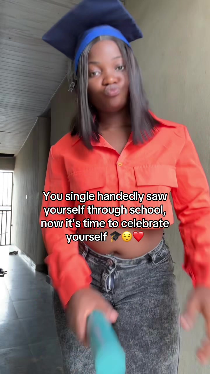 @afro_lisa