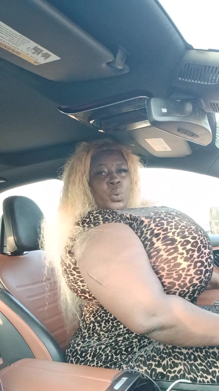 @Linda Baffoe