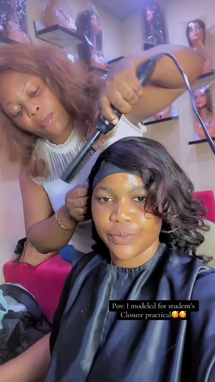 @Wig Stylist in Osogbo