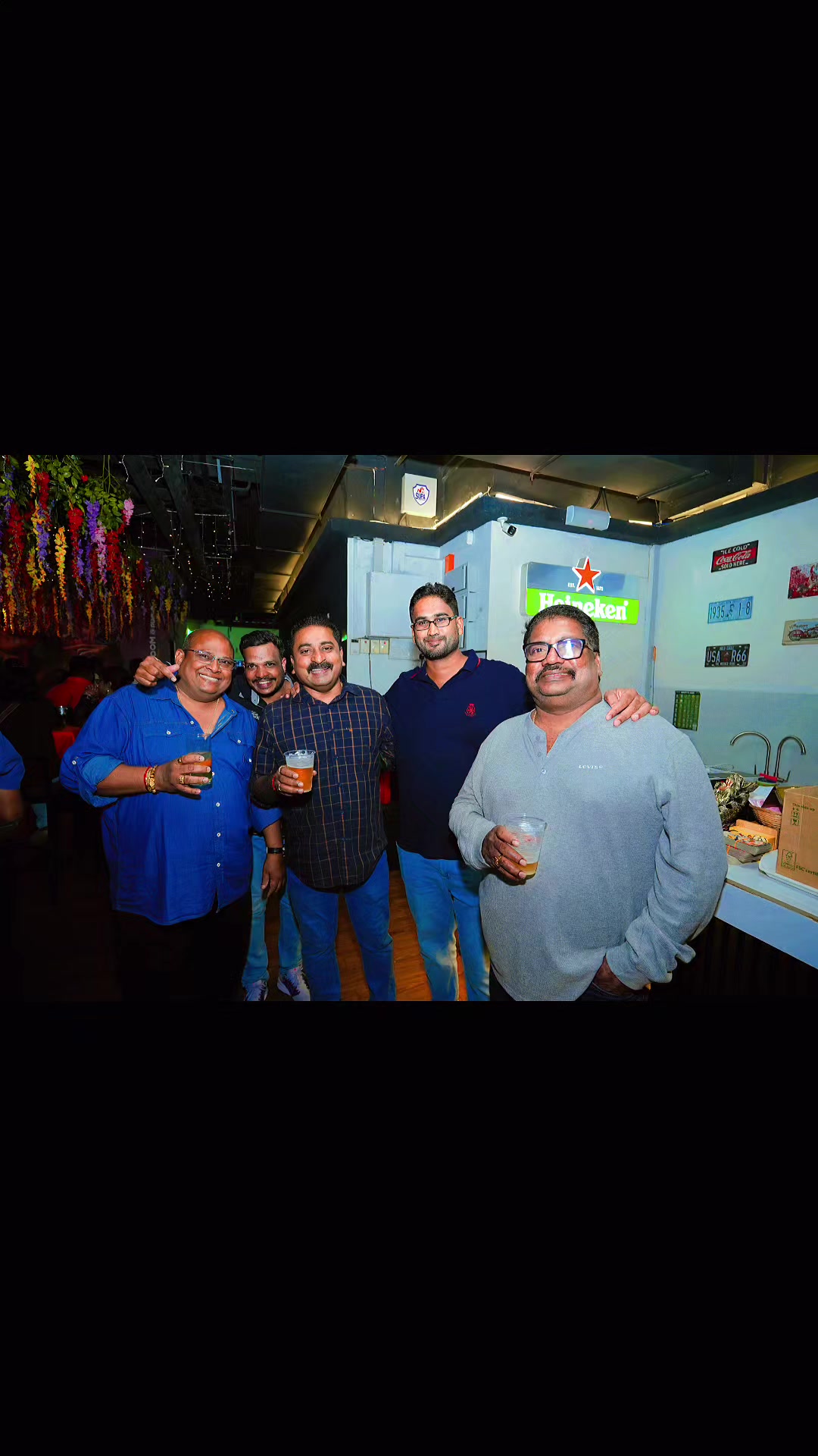 @RadeoRoomRestobar@Publika