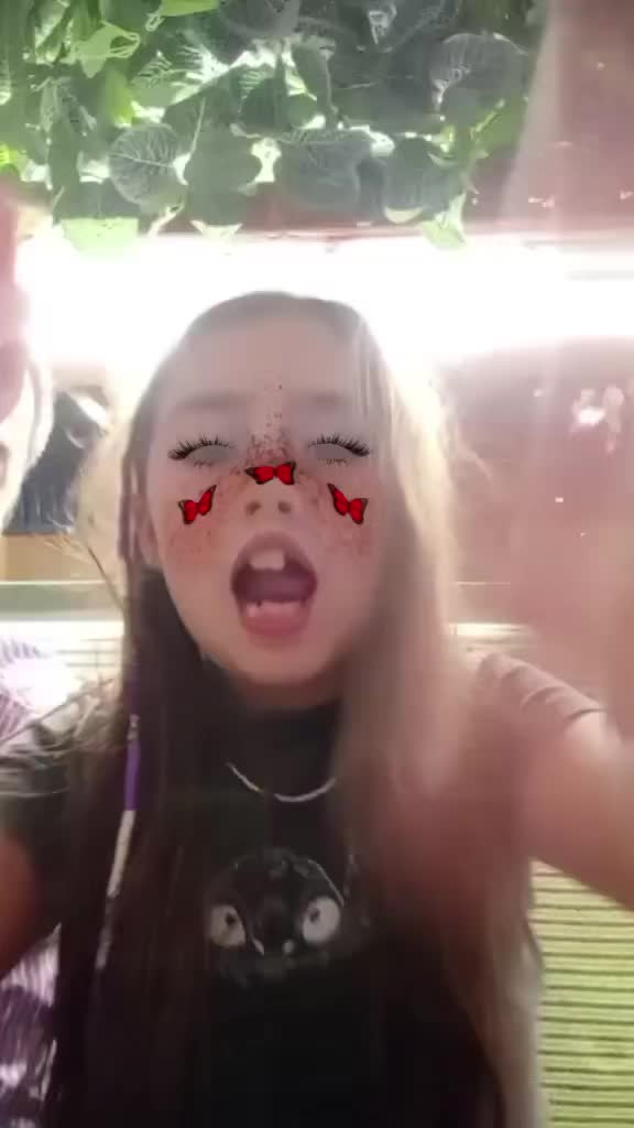 @Mary🧸🎧