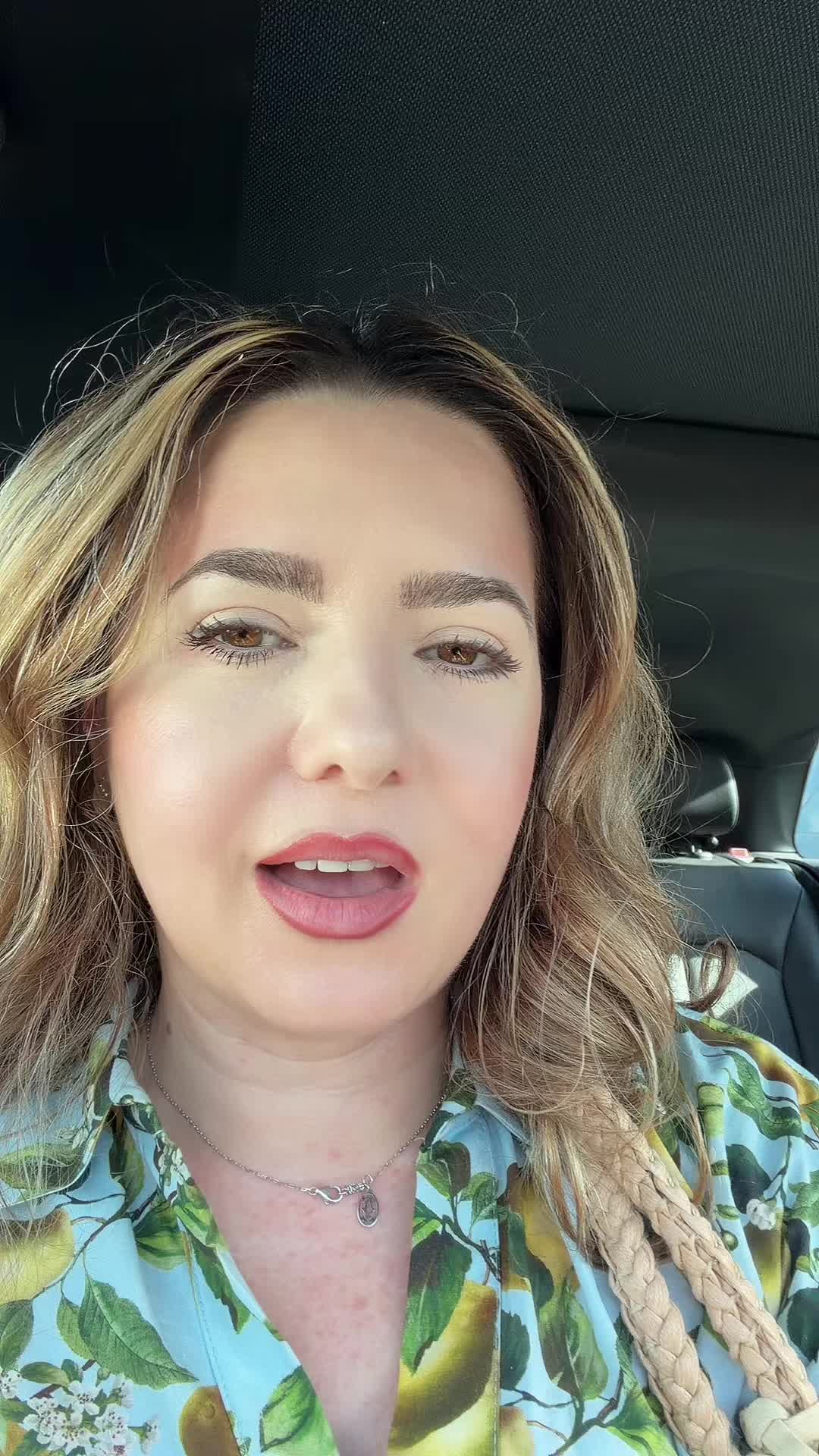 @Gabriela