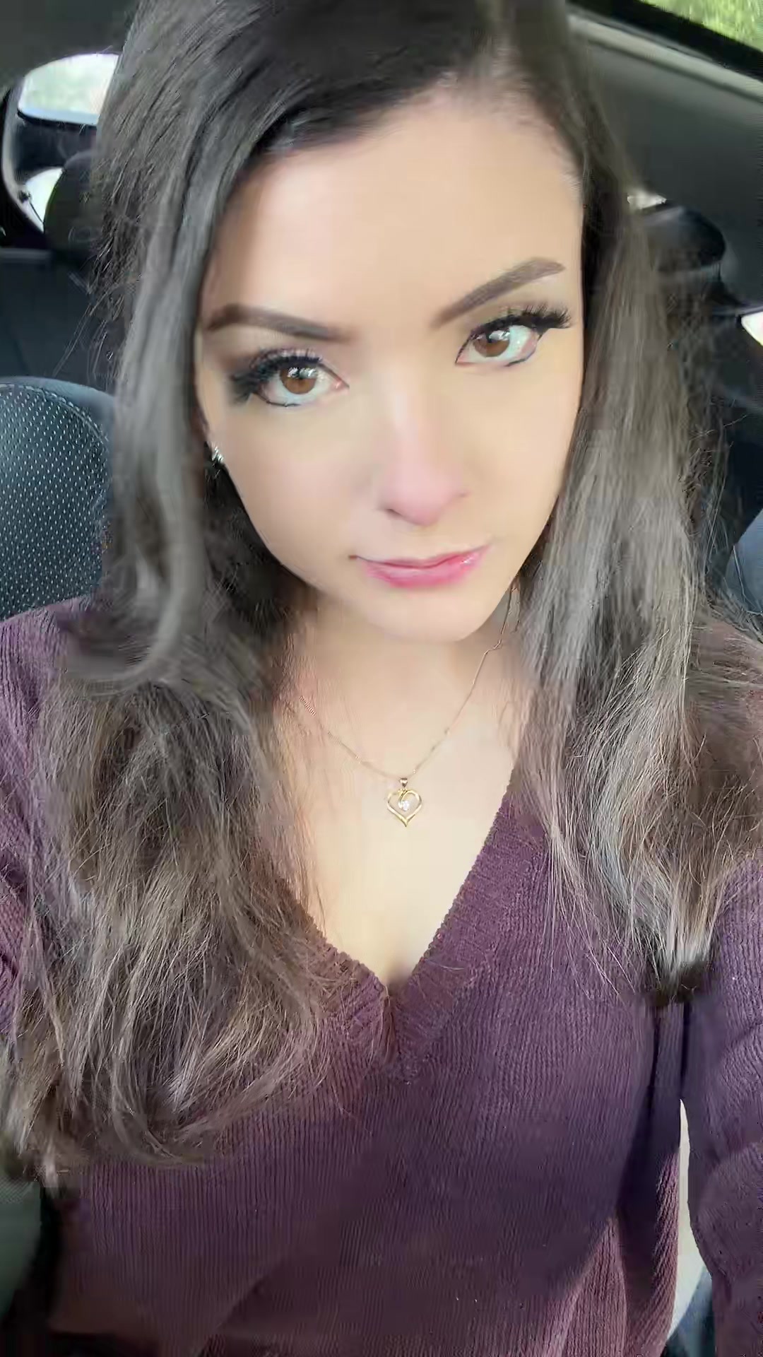 @Minacakes_12