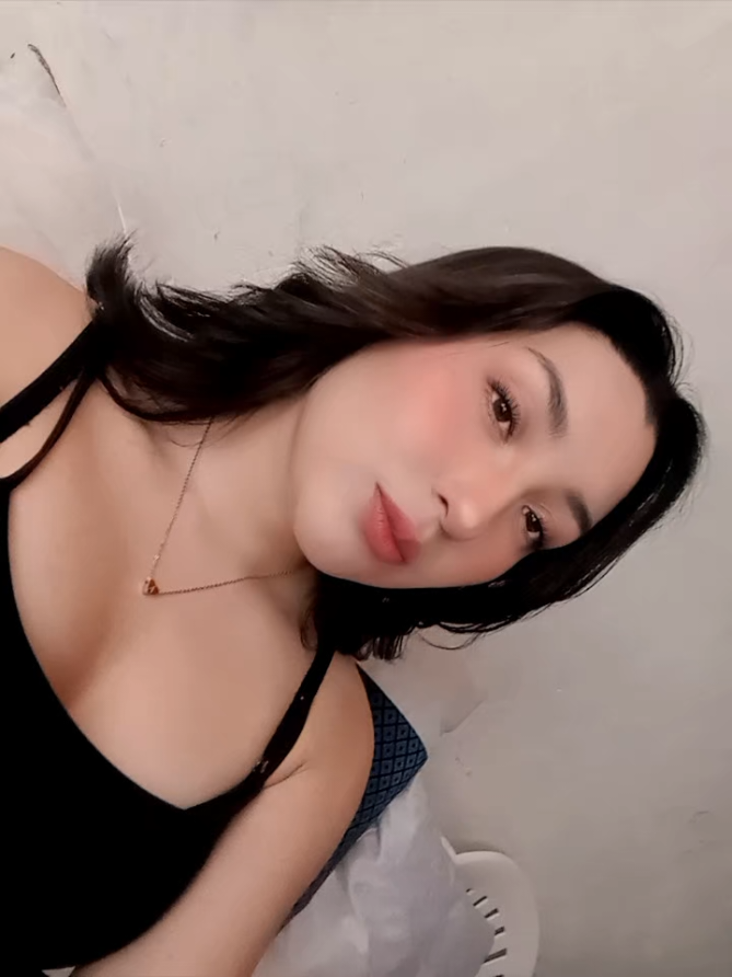 @🐋𝒜𝒟𝒜𝑀𝒜𝑅𝐼💜