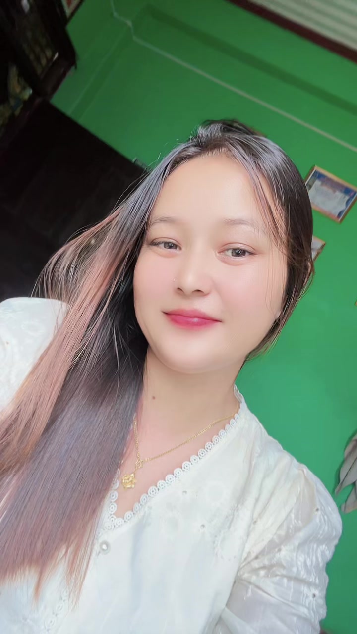 @Anjali Thapa Magar🫧