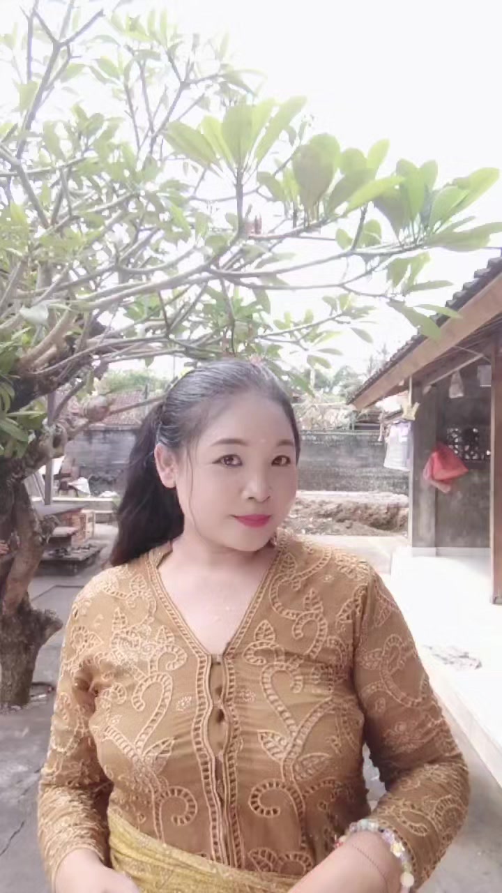@Queendana