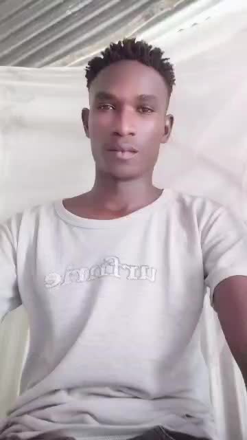 @Bruce Ahebwa.243🇺🇬🇨🇩