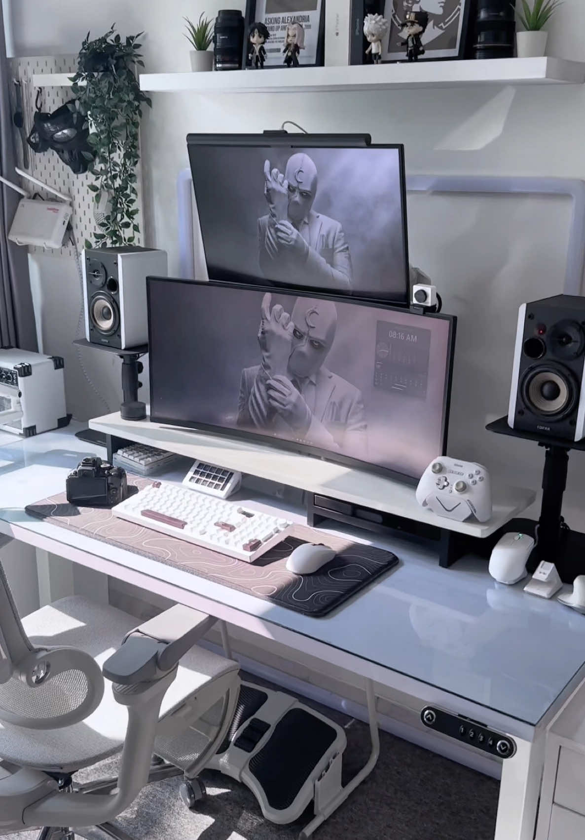 @Rheus | PC Desk Setup