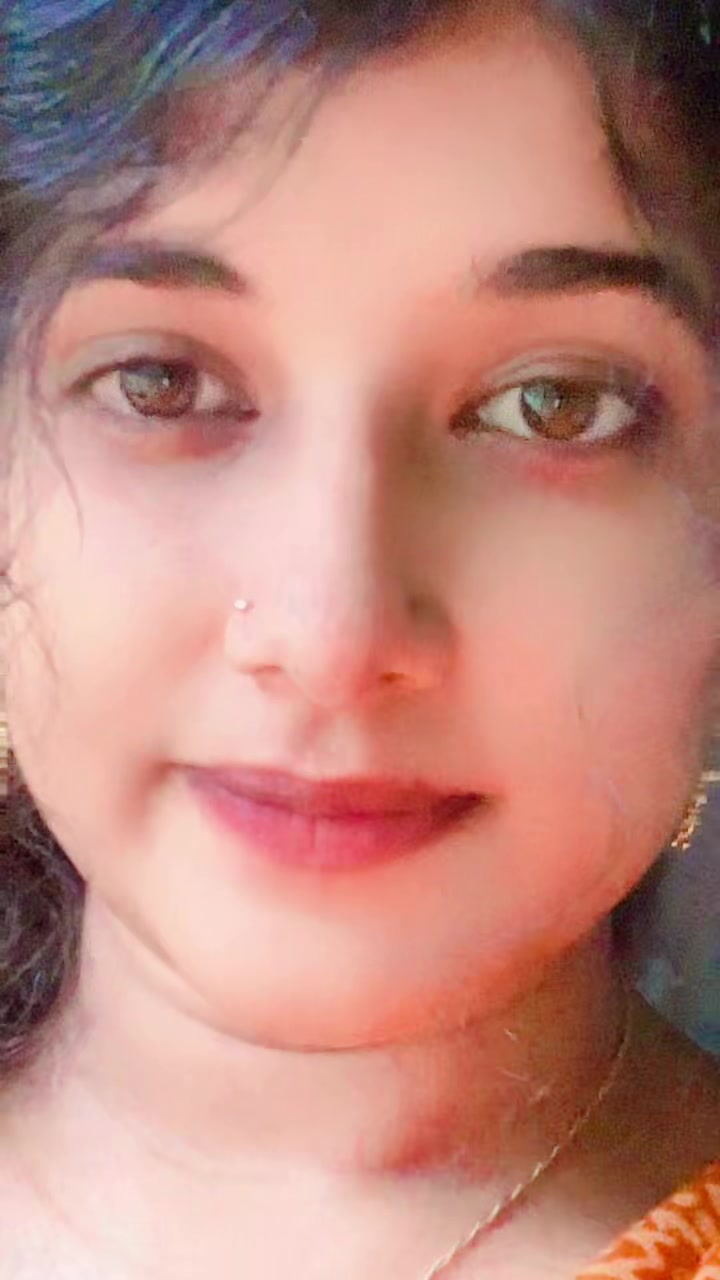 @🥰চরফ্যাশনের মেয়ে আমি🥰