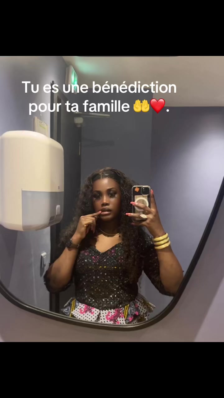 @~NAFI~ elle même 👒