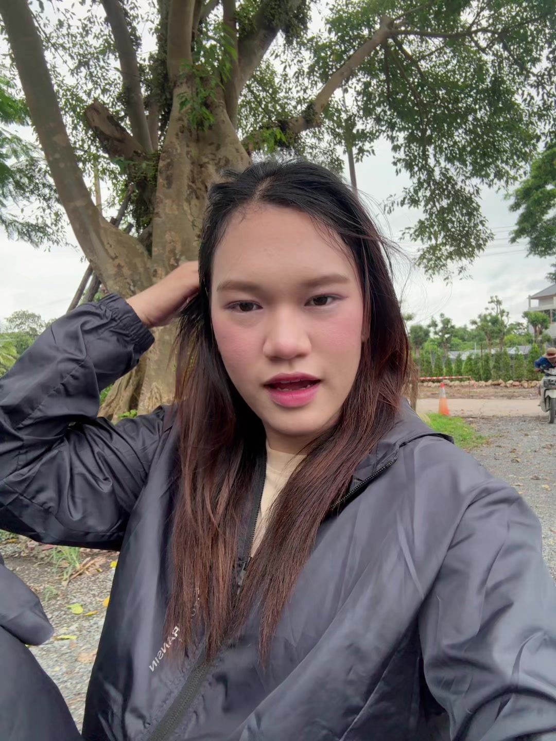 @อะไรก็ ภาคิน.⚡️🌍