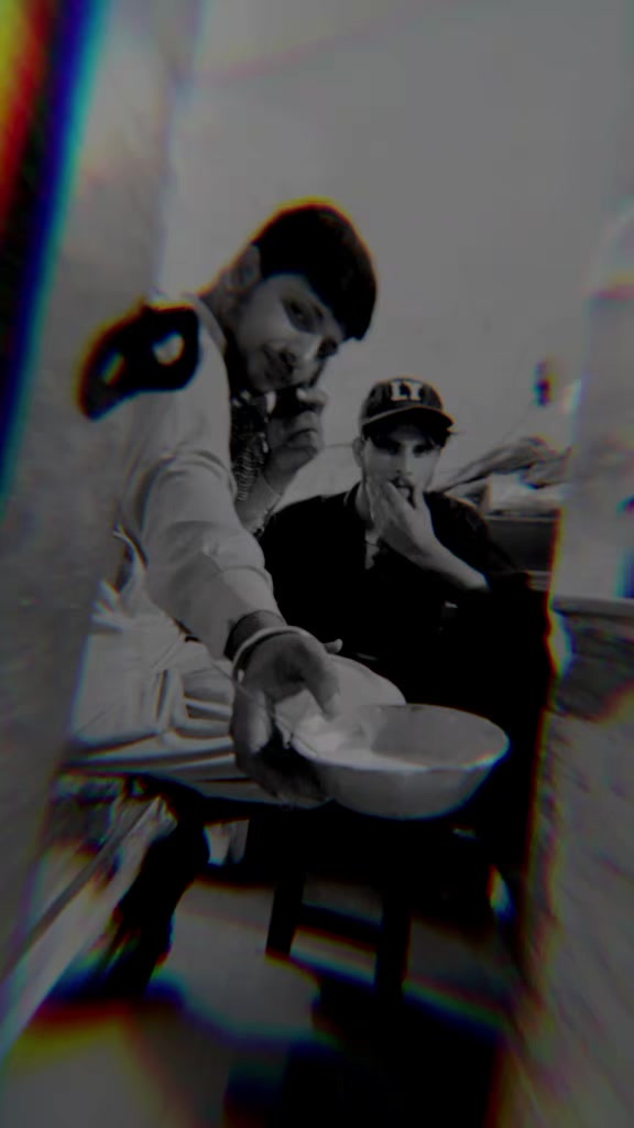 @Usama butt💫♥️