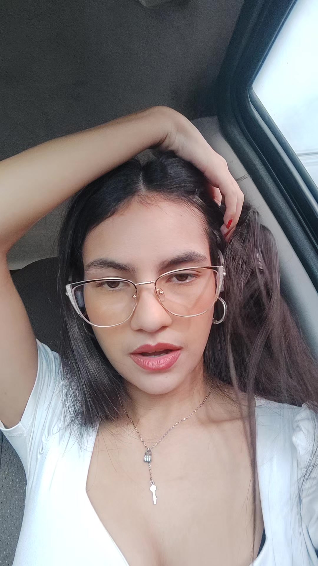 @Any✨