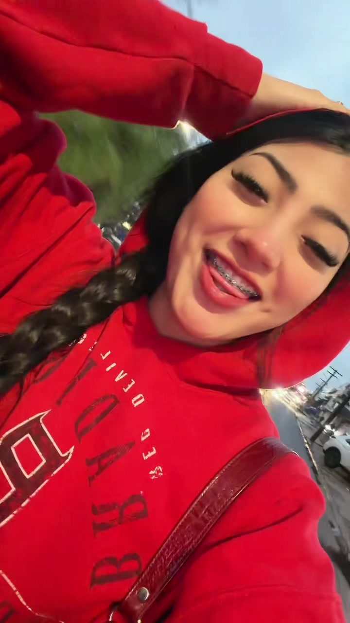 @NIKII🫦