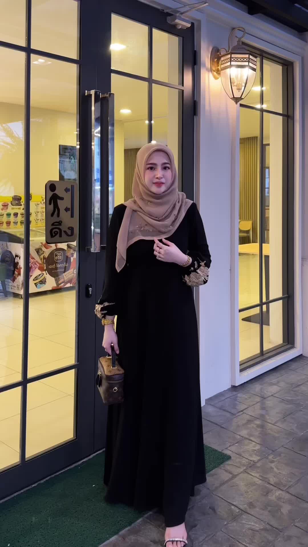 @MAALIN KOJIC