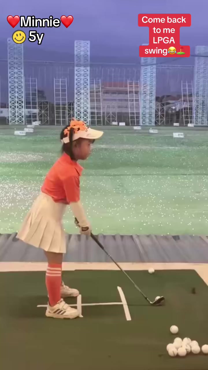 @Minnie.Little.Golfer