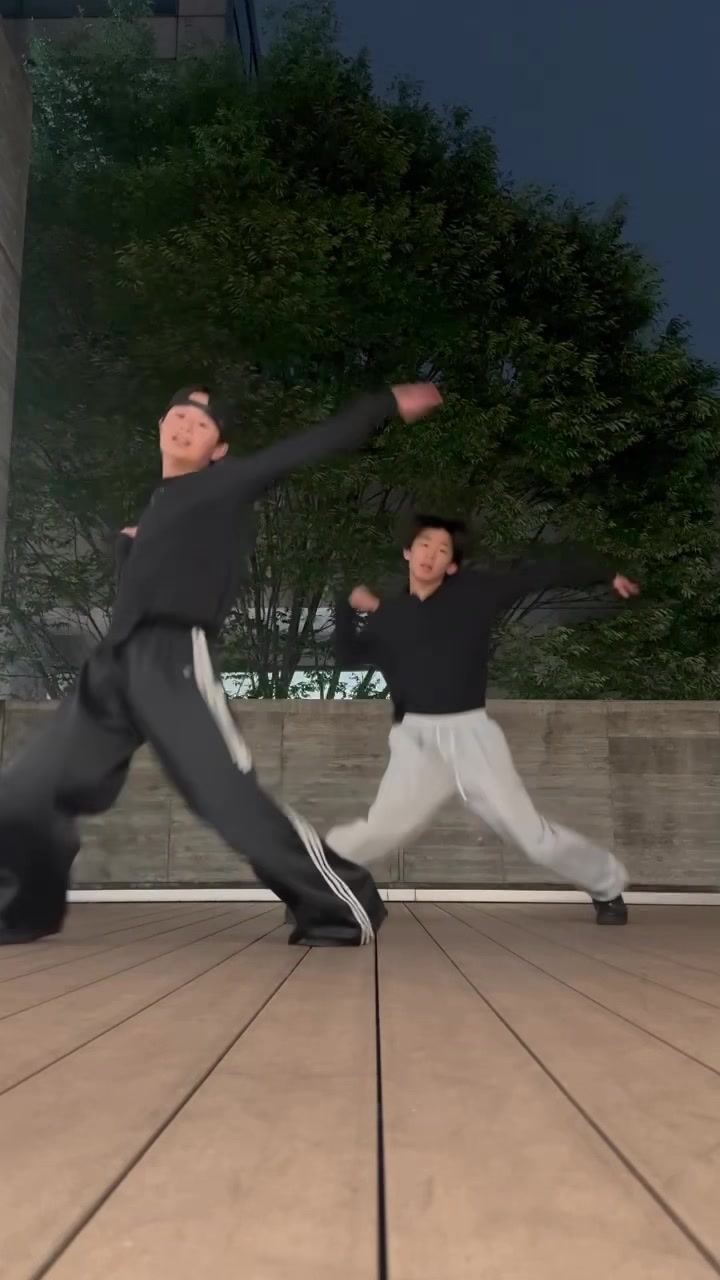 @TOKYOBANANABOYZ
