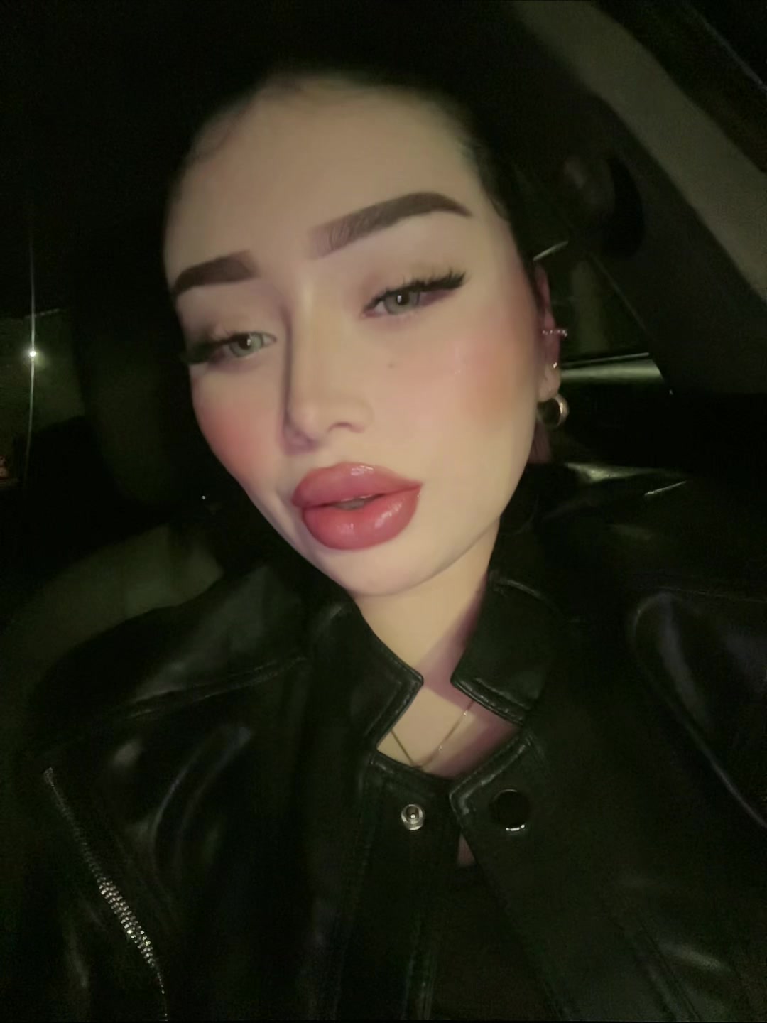 @amore.velvet