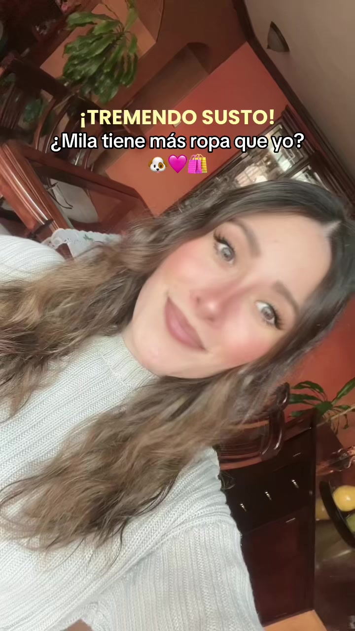 @VICKY ROMA