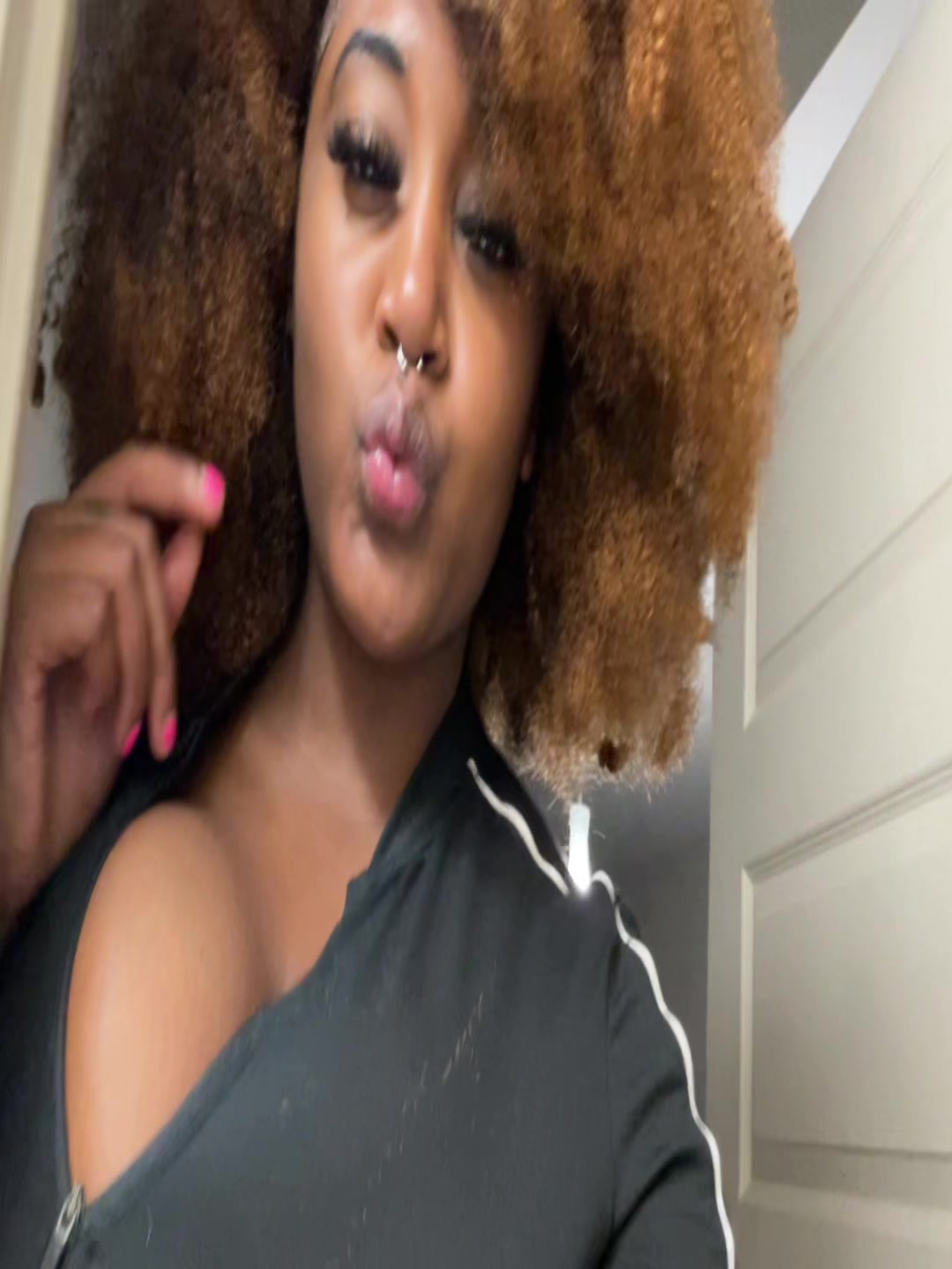 @ebony bih