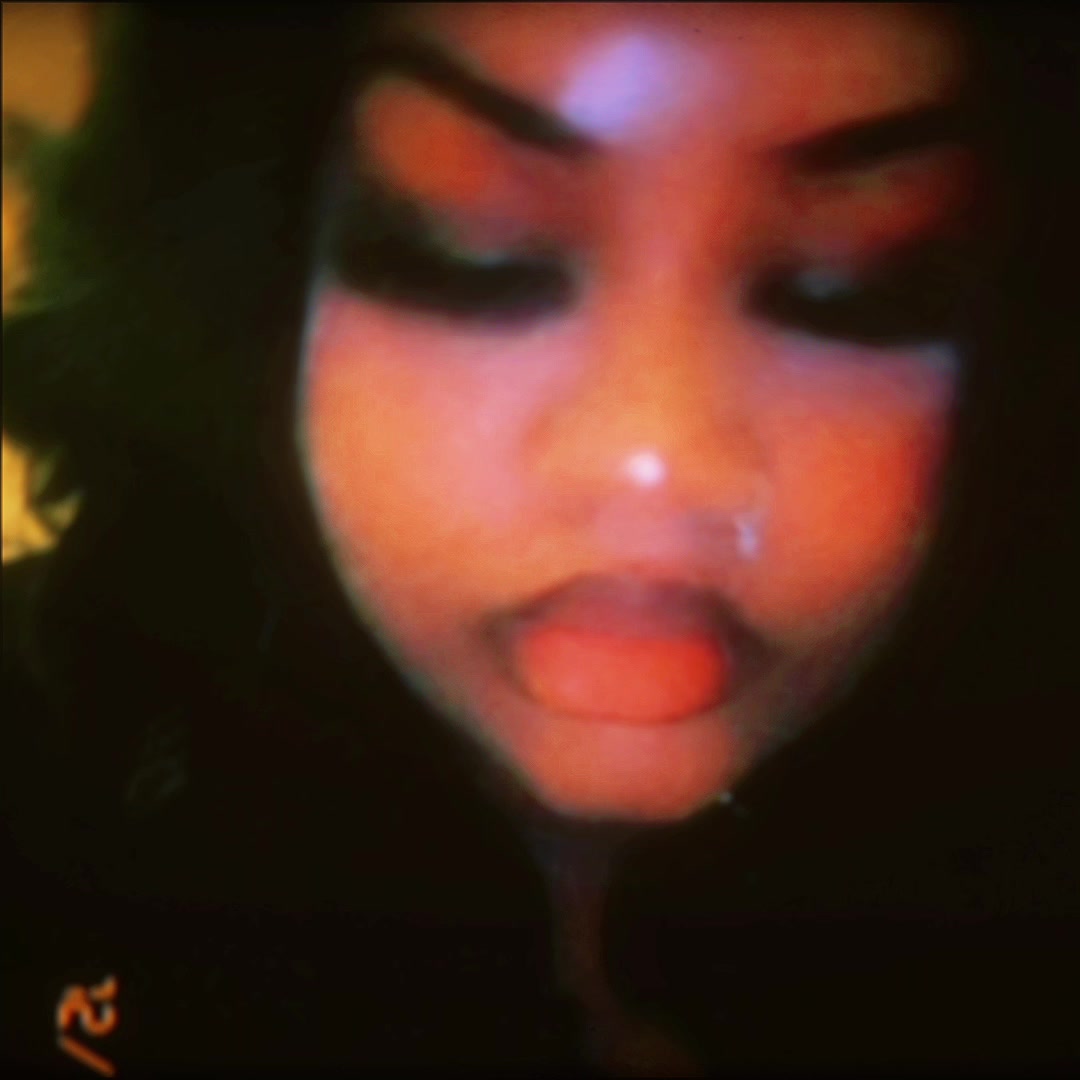 @𝓛𝓪 𝓡𝓸𝓼𝓪𝓪𝓪 Tee