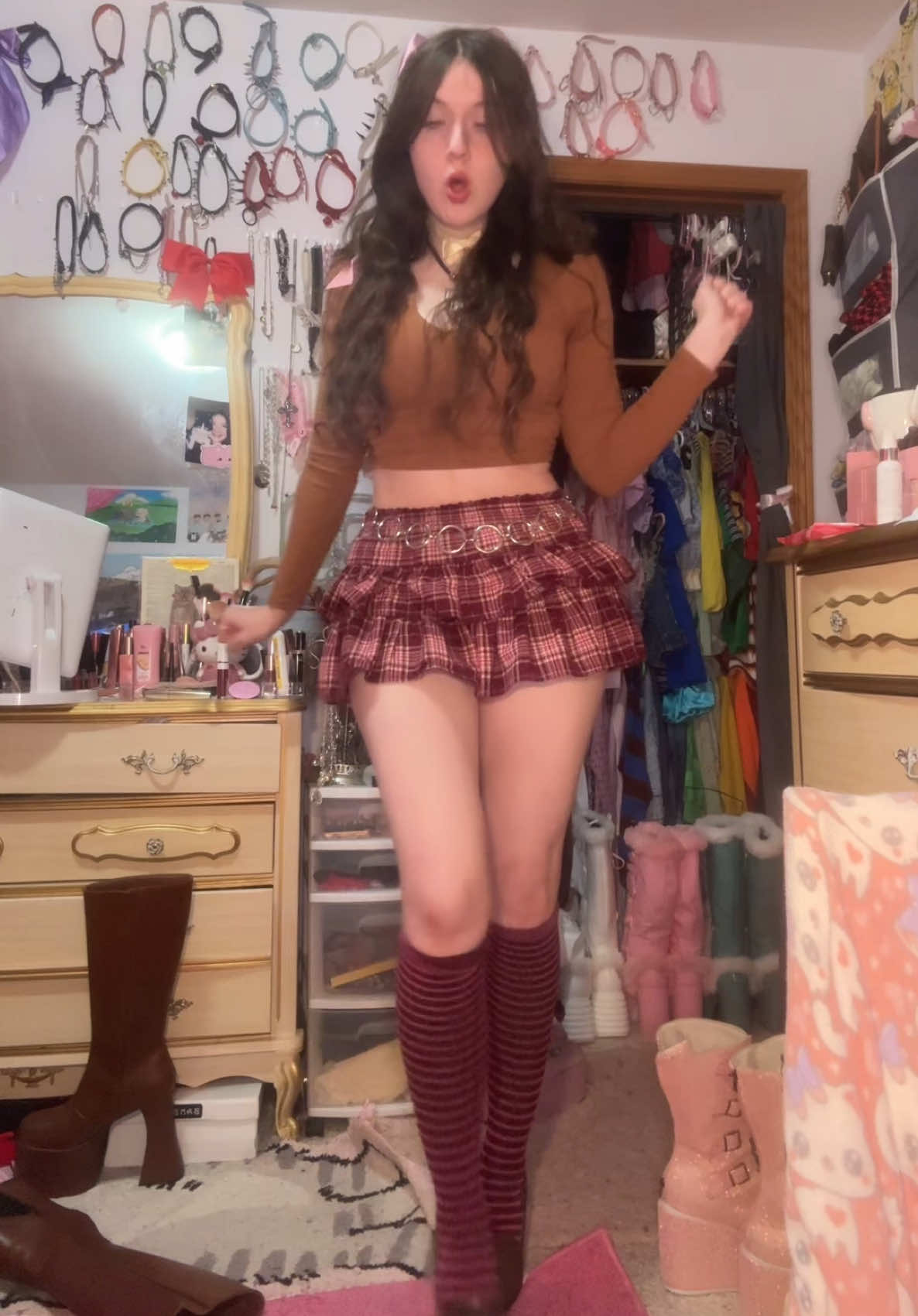 @browneyedbarbie
