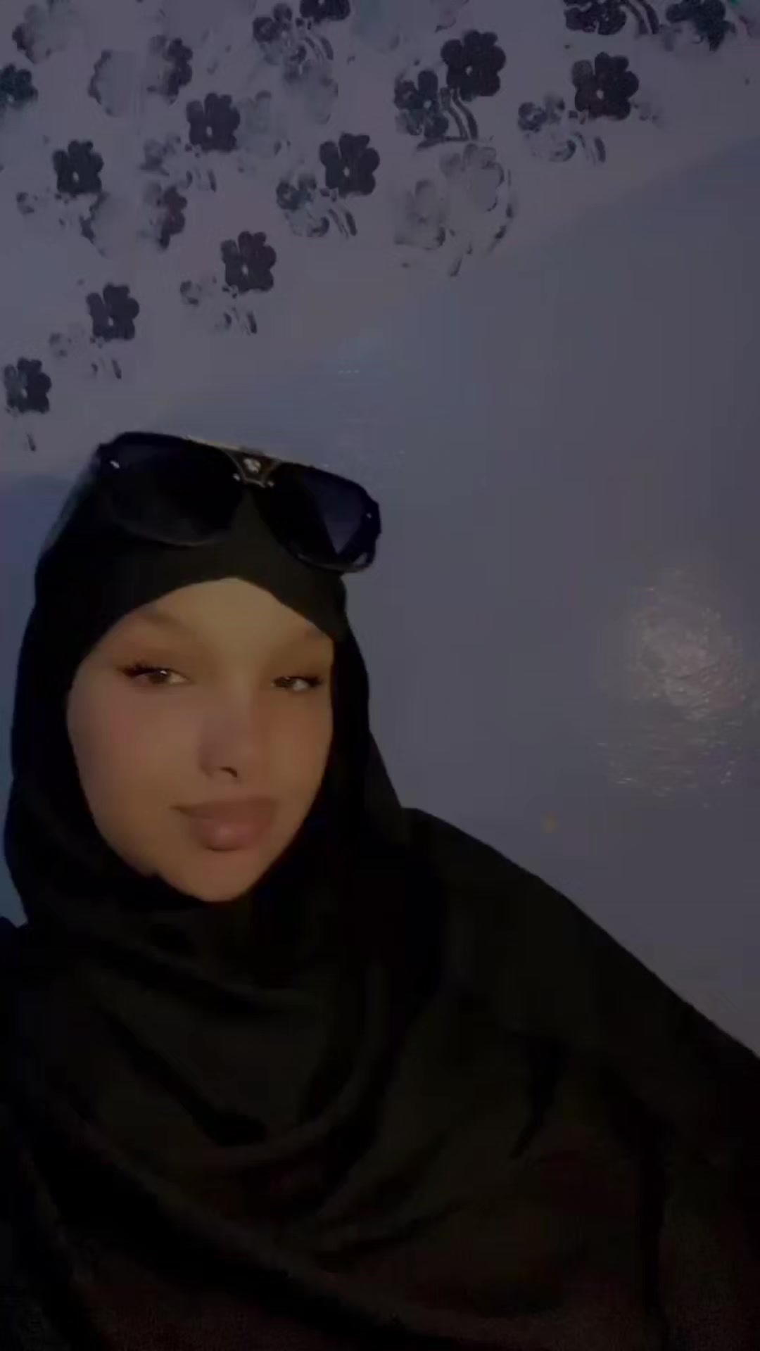 @RaLiyo🦋🤍👸🏻