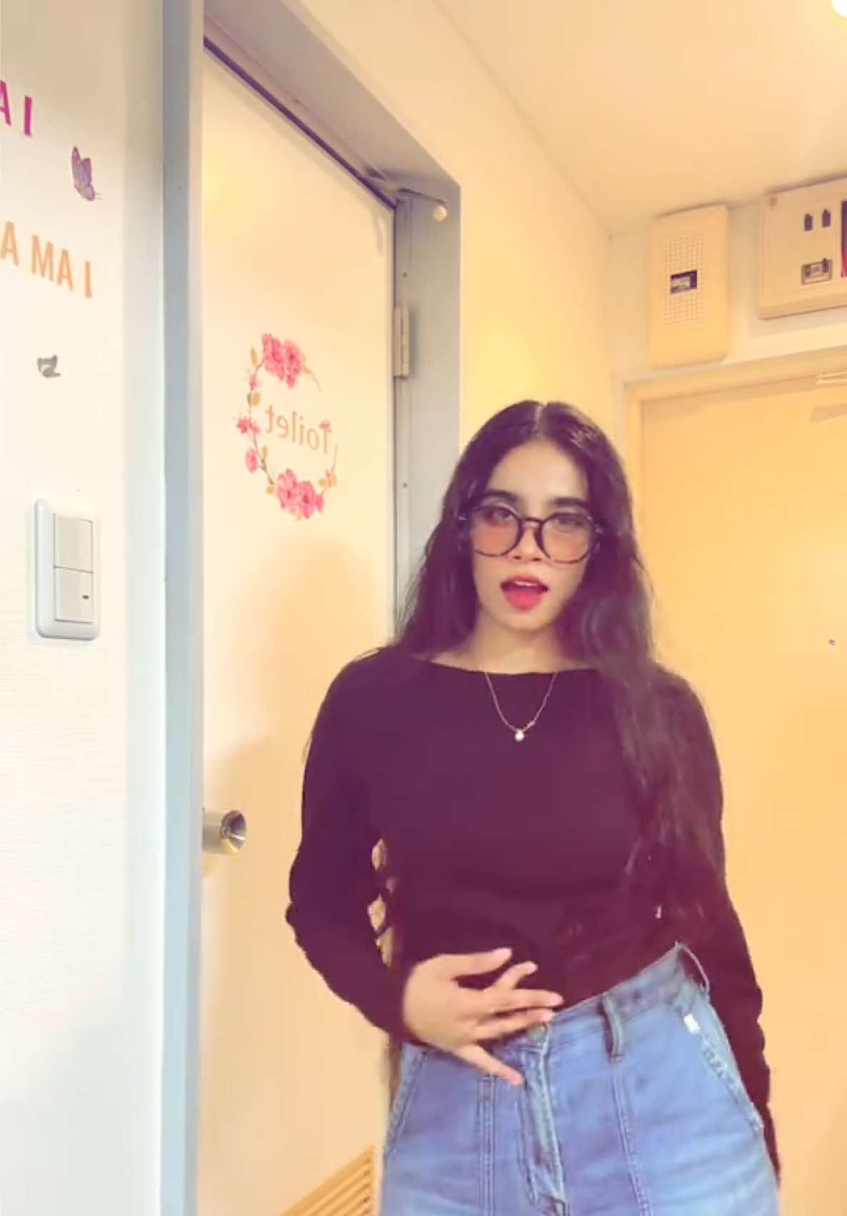 @Dakshizz_€*🖤🐞