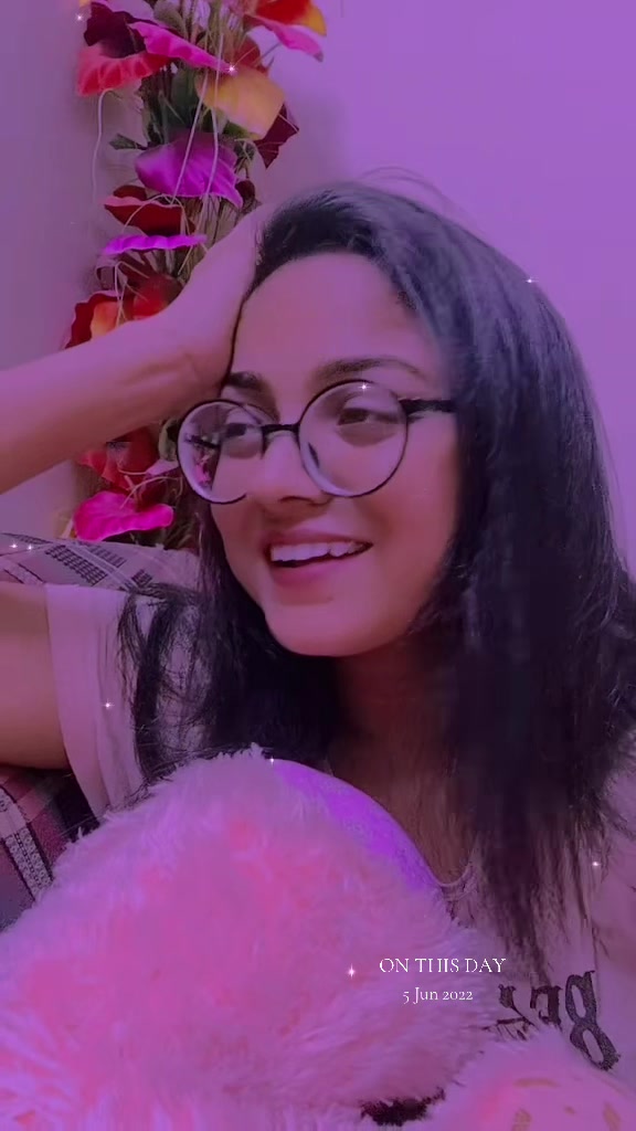 @Miss Poison💊🐍