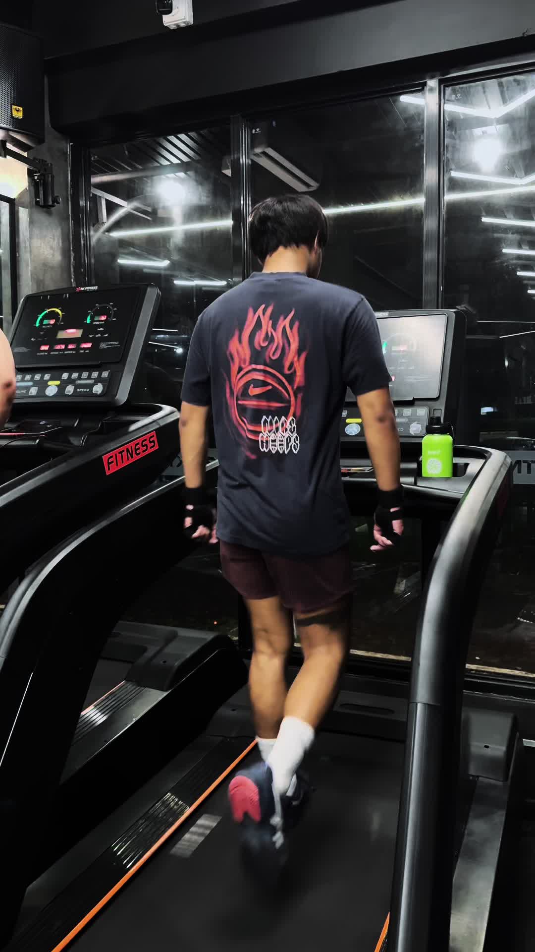 @Xaac.