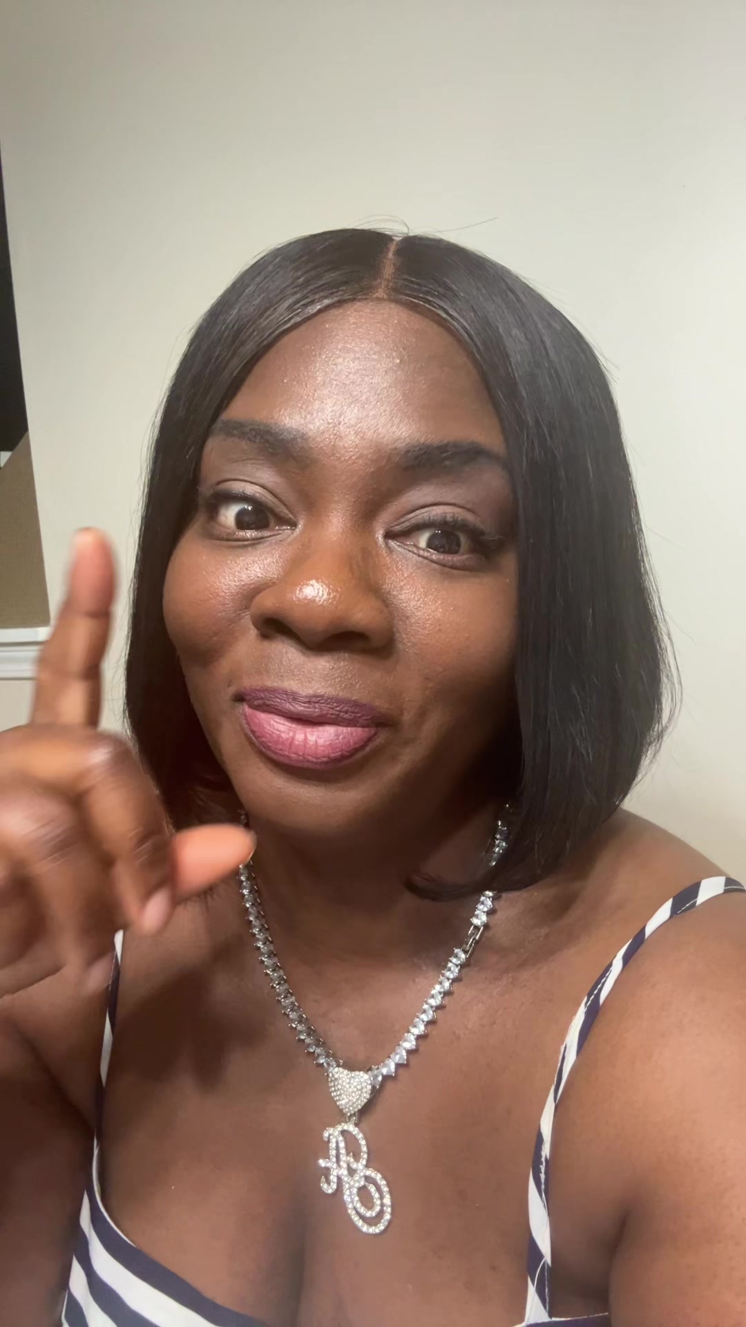 @Tayiasimone