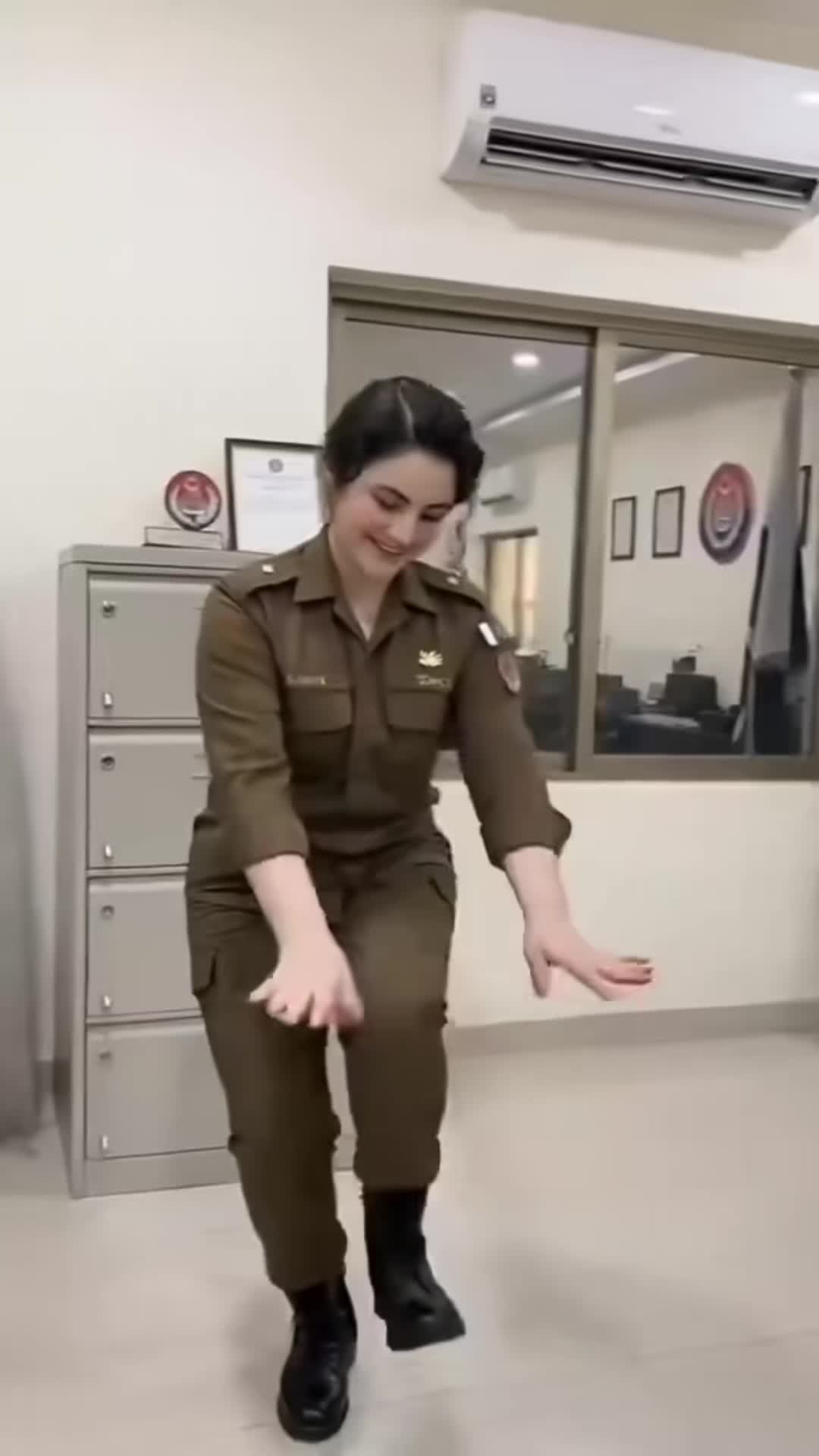@🥰🥰সুখ পাখি 🥰🥰