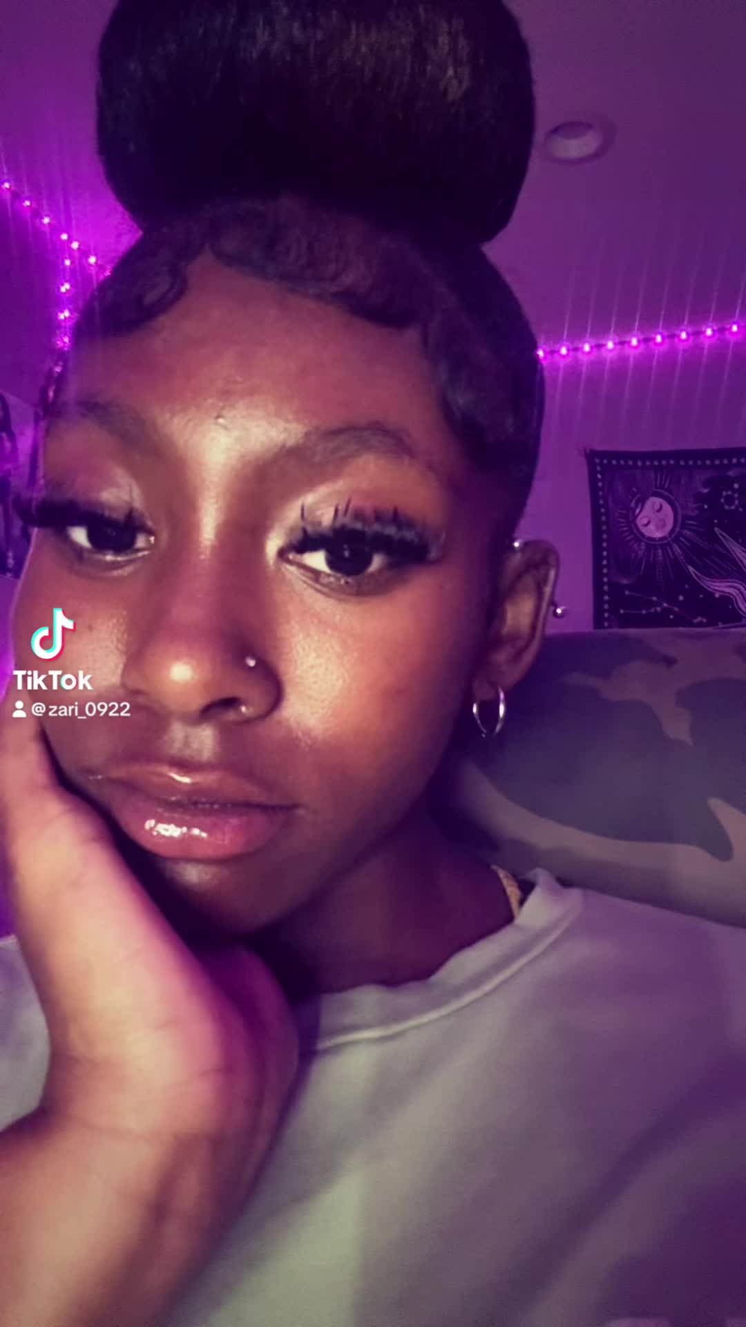 @Zarii