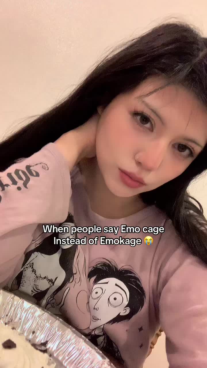@Emokage 💜
